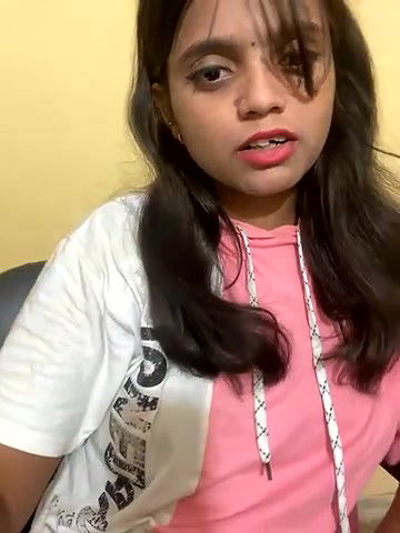 Stripchat-Public.Show-f-Kittu-13-2024.09.04.081155