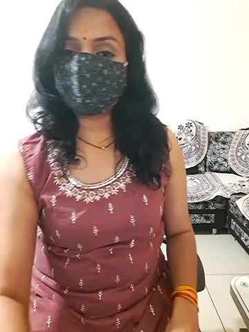 Stripchat-Public.Show-f-khushikhushi-2024.07.19.084644