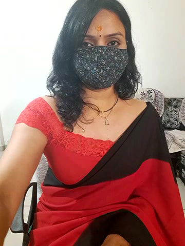 Stripchat-Public.Show-f-khushikhushi-2024.07.15.104030