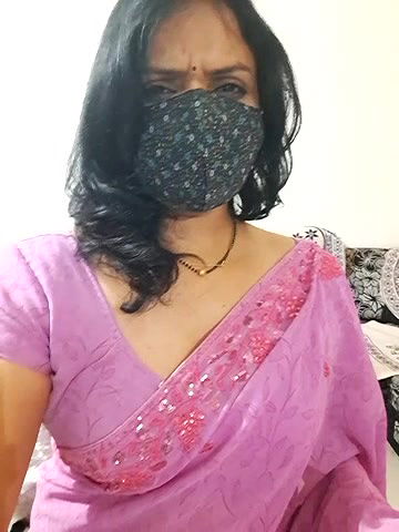 Stripchat-Public.Show-f-khushikhushi-2024.07.14.192835