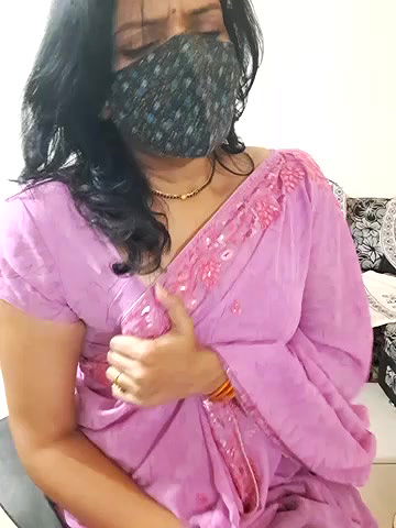Stripchat-Public.Show-f-khushikhushi-2024.07.14.185554
