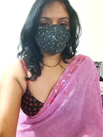Stripchat-Public.Show-f-khushikhushi-2024.07.14.185554