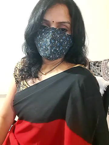 Stripchat-Public.Show-f-khushikhushi-2024.07.06.182927