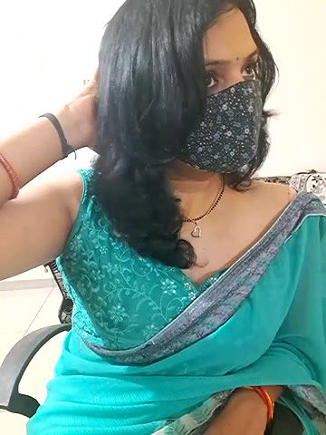 Stripchat-Public.Show-f-khushikhushi-2024.07.01.185758