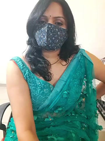 Stripchat-Public.Show-f-khushikhushi-2024.05.14.182400