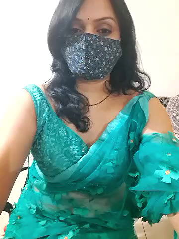 Stripchat-Public.Show-f-khushikhushi-2024.05.14.182400