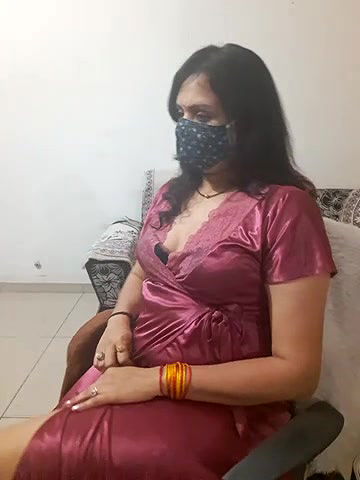 Stripchat-Public.Show-f-khushikhushi-2024.05.13.193240
