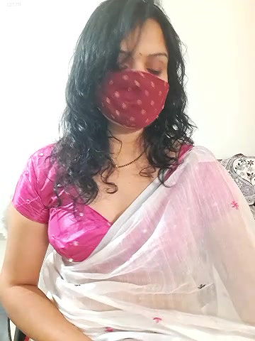 Stripchat-Public.Show-f-khushikhushi-2024.05.07.090147