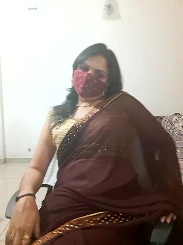 Stripchat-Public.Show-f-khushikhushi-2024.05.02.185900