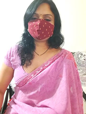 Stripchat-Public.Show-f-khushikhushi-2024.04.21.112338