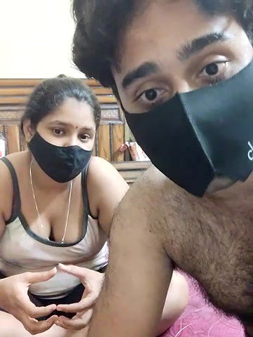 Stripchat-Public.Show-c-IND_COUPLE1-2024.10.04.120243