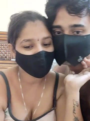 Stripchat-Public.Show-c-IND_COUPLE1-2024.10.04.034635