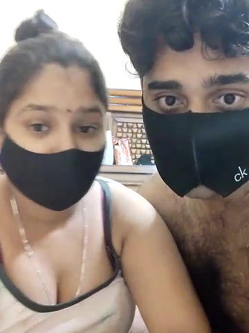 Stripchat-Public.Show-c-IND_COUPLE1-2024.10.03.171220