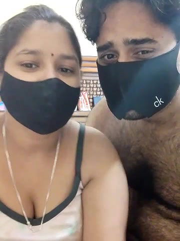 Stripchat-Public.Show-c-IND_COUPLE1-2024.10.03.074407