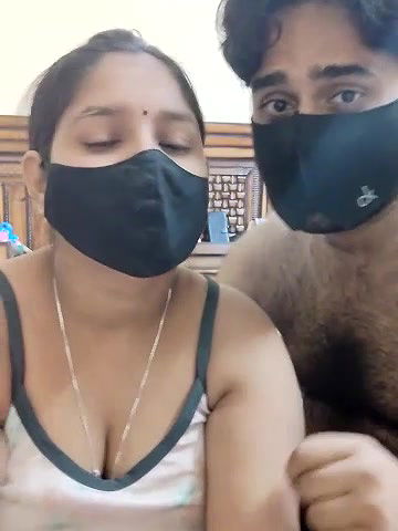 Stripchat-Public.Show-c-IND_COUPLE1-2024.10.03.074407