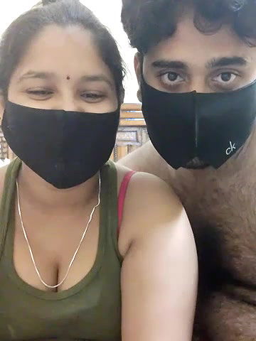 Stripchat-Public.Show-c-IND_COUPLE1-2024.10.02.122436