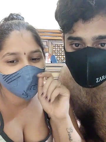 Stripchat-Public.Show-c-IND_COUPLE1-2024.09.18.211305