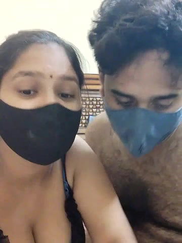 Stripchat-Public.Show-c-IND_COUPLE1-2024.08.28.163136