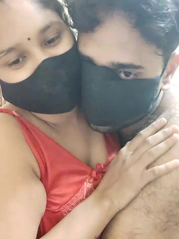 Stripchat-Public.Show-c-IND_COUPLE1-2024.08.23.113730