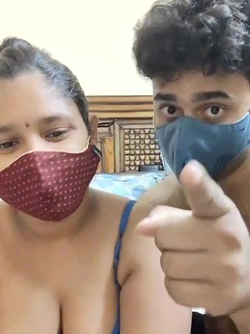 Stripchat-Public.Show-c-IND_COUPLE1-2024.08.18.180735