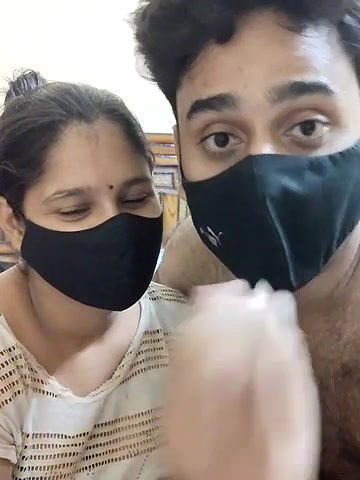 Stripchat-Public.Show-c-IND_COUPLE1-2024.08.17.174530