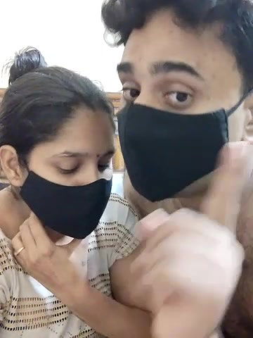 Stripchat-Public.Show-c-IND_COUPLE1-2024.08.17.174530