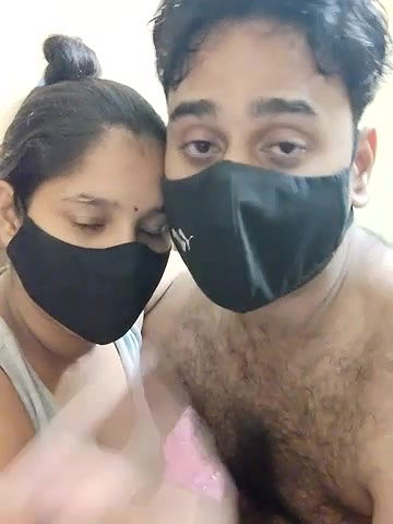 Stripchat-Public.Show-c-IND_COUPLE1-2024.08.11.142829