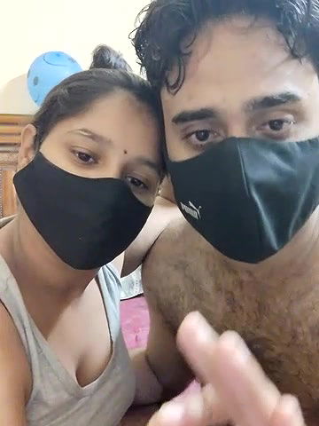 Stripchat-Public.Show-c-IND_COUPLE1-2024.08.11.142829