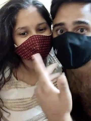 Stripchat-Public.Show-c-IND_COUPLE1-2024.07.31.174931