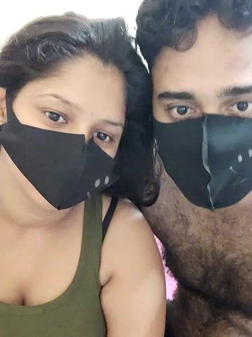 Stripchat-Public.Show-c-IND_COUPLE1-2024.07.17.060335