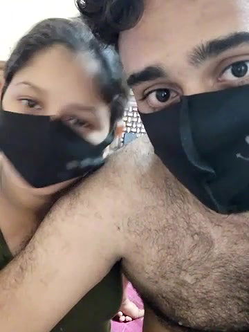 Stripchat-Public.Show-c-IND_COUPLE1-2024.07.17.060335