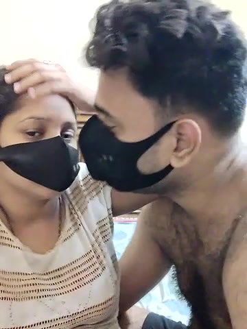 Stripchat-Public.Show-c-IND_COUPLE1-2024.07.15.182542