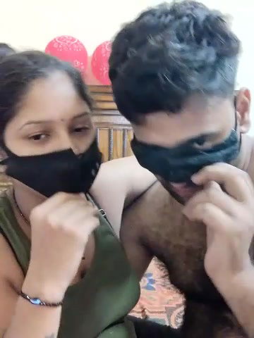 Stripchat-Public.Show-c-IND_COUPLE1-2024.07.09.054725