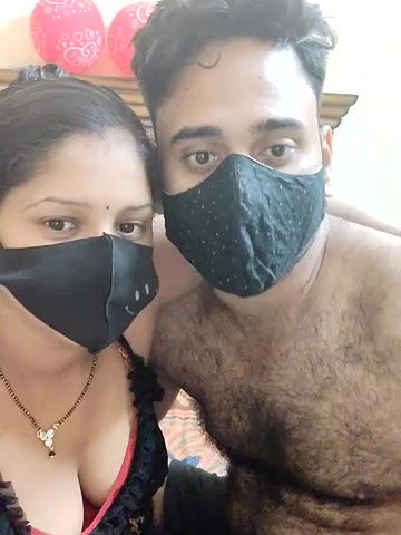 Stripchat-Public.Show-c-IND_COUPLE1-2024.07.07.141339