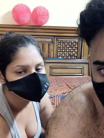 Stripchat-Public.Show-c-IND_COUPLE1-2024.07.06.233405