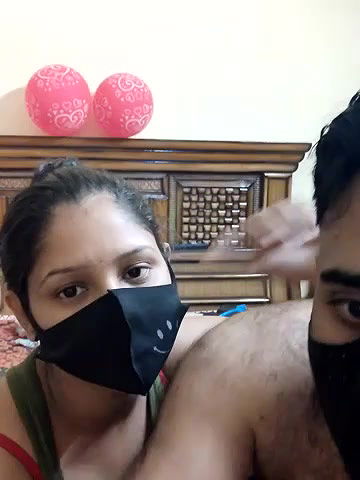 Stripchat-Public.Show-c-IND_COUPLE1-2024.07.05.145802