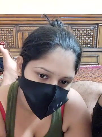 Stripchat-Public.Show-c-IND_COUPLE1-2024.07.04.095100