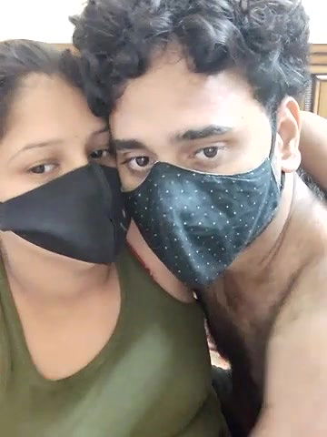 Stripchat-Public.Show-c-IND_COUPLE1-2024.07.04.095100