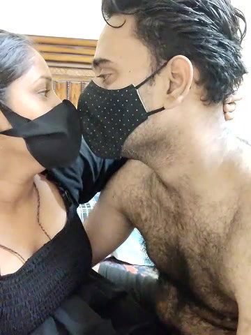 Stripchat-Public.Show-c-IND_COUPLE1-2024.06.24.233139