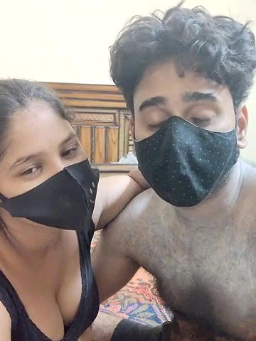Stripchat-Public.Show-c-IND_COUPLE1-2024.06.18.182152