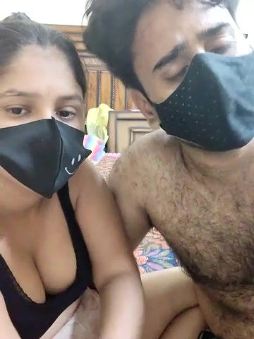 Stripchat-Public.Show-c-IND_COUPLE1-2024.06.18.180804