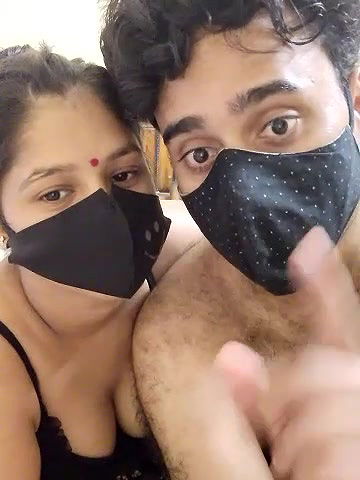 Stripchat-Public.Show-c-IND_COUPLE1-2024.06.15.041024