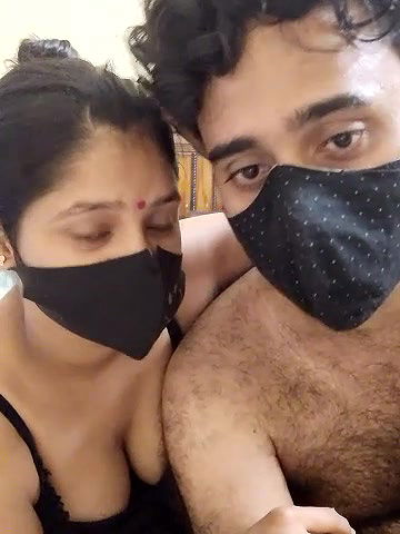 Stripchat-Public.Show-c-IND_COUPLE1-2024.06.15.041024