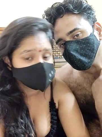 Stripchat-Public.Show-c-IND_COUPLE1-2024.06.08.020630