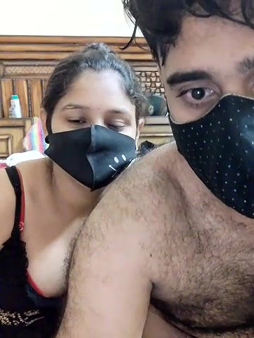 Stripchat-Public.Show-c-IND_COUPLE1-2024.06.06.104027