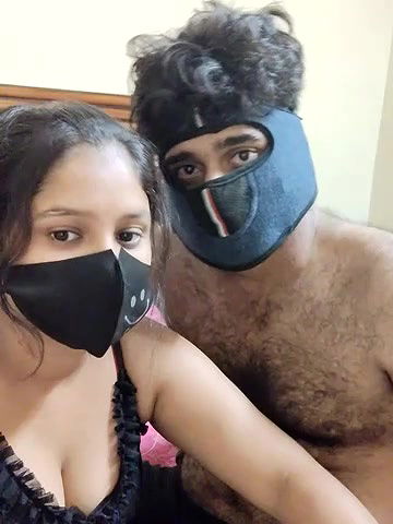 Stripchat-Public.Show-c-IND_COUPLE1-2024.06.05.150000