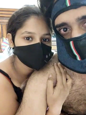 Stripchat-Public.Show-c-IND_COUPLE1-2024.06.05.124815