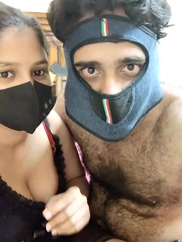 Stripchat-Public.Show-c-IND_COUPLE1-2024.06.05.124815