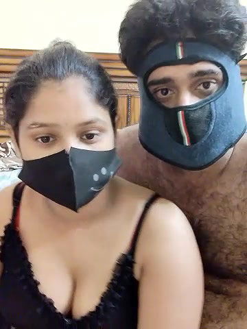 Stripchat-Public.Show-c-IND_COUPLE1-2024.06.05.075239