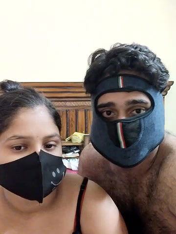 Stripchat-Public.Show-c-IND_COUPLE1-2024.06.05.041320